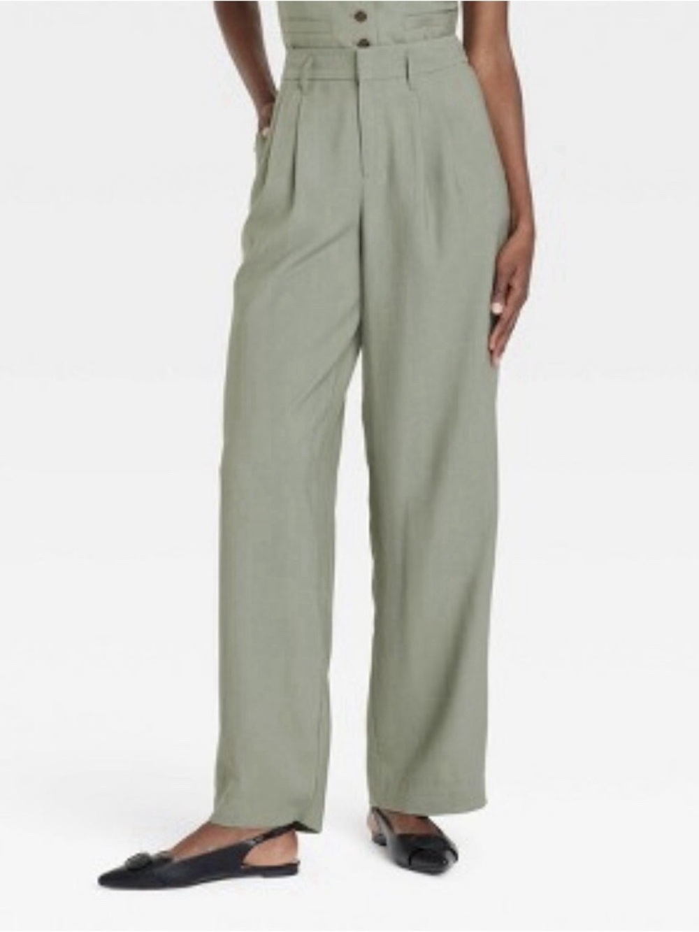 A New Day High Rise Pleated Front Straight Light Green Trouser Pant Size 4 NWT